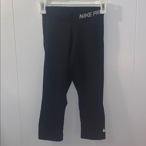 Nike Pro Running Capri Tights